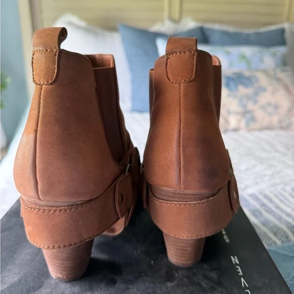 Steve Madden Ankle Boots with Decorative Strap - Picture 3 of 6